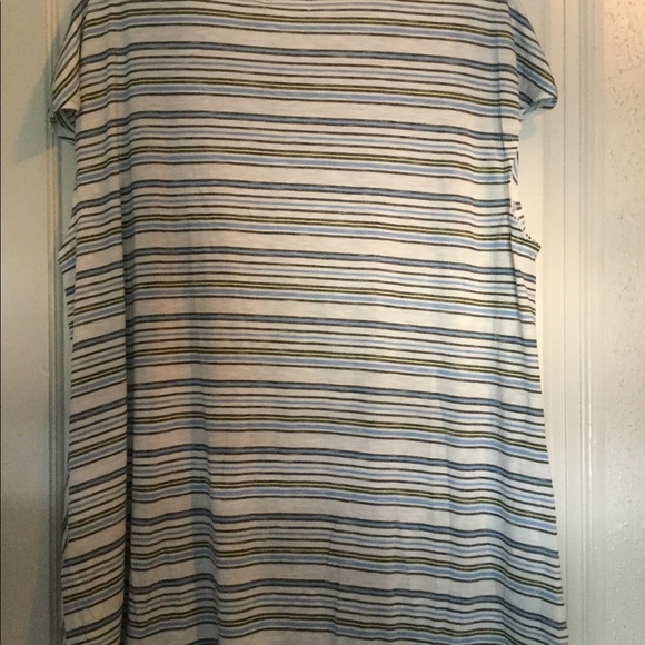 Max Studio blouse - Picture 3 of 9